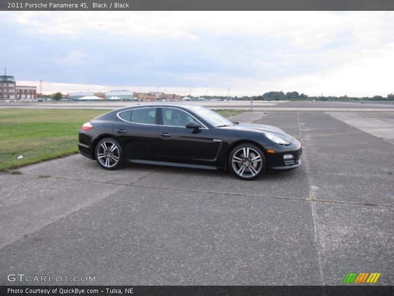 Black / Black 2011 Porsche Panamera 4S