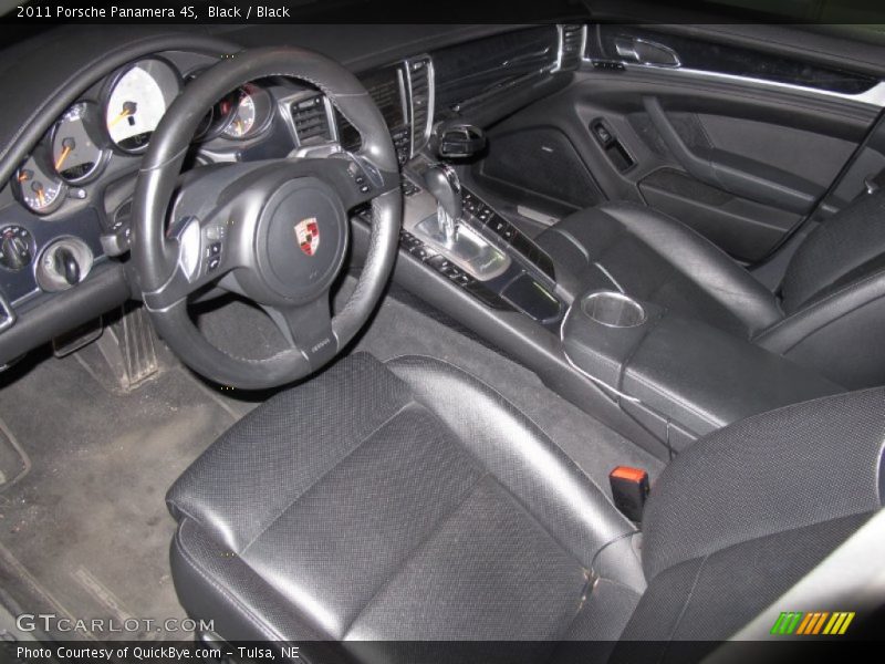 Black / Black 2011 Porsche Panamera 4S