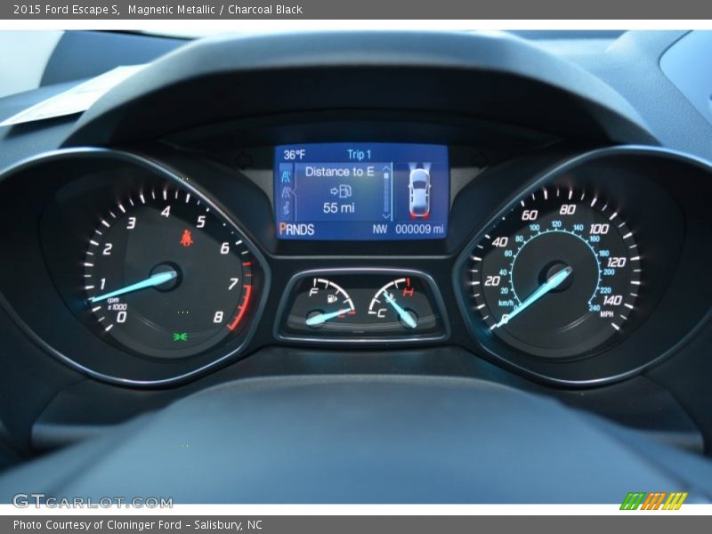 Magnetic Metallic / Charcoal Black 2015 Ford Escape S