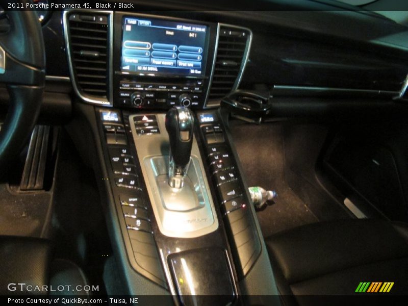 Black / Black 2011 Porsche Panamera 4S