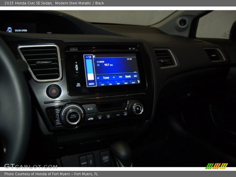 Modern Steel Metallic / Black 2015 Honda Civic SE Sedan