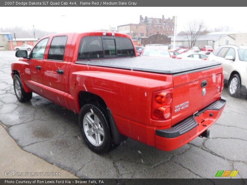 Flame Red / Medium Slate Gray 2007 Dodge Dakota SLT Quad Cab 4x4