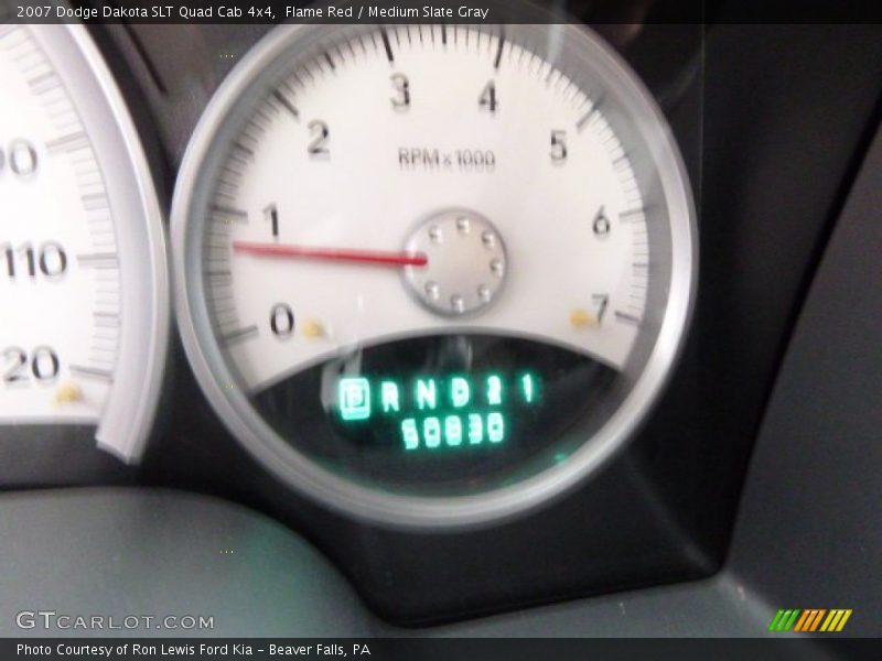 Flame Red / Medium Slate Gray 2007 Dodge Dakota SLT Quad Cab 4x4
