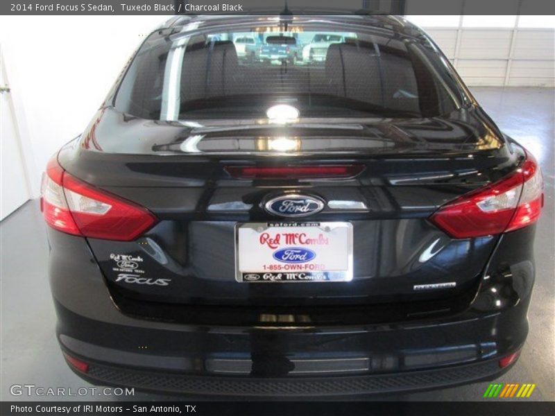 Tuxedo Black / Charcoal Black 2014 Ford Focus S Sedan