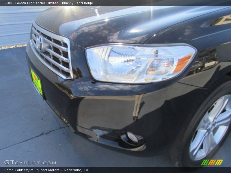 Black / Sand Beige 2008 Toyota Highlander Limited