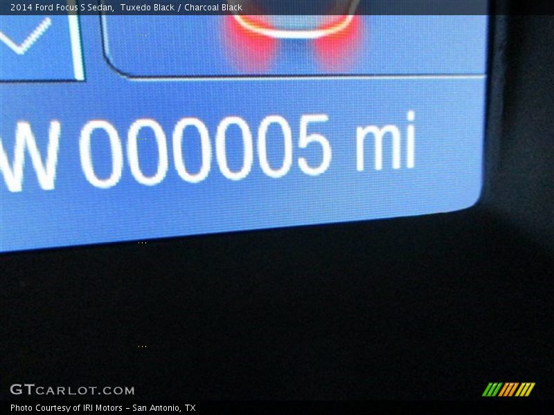 Tuxedo Black / Charcoal Black 2014 Ford Focus S Sedan