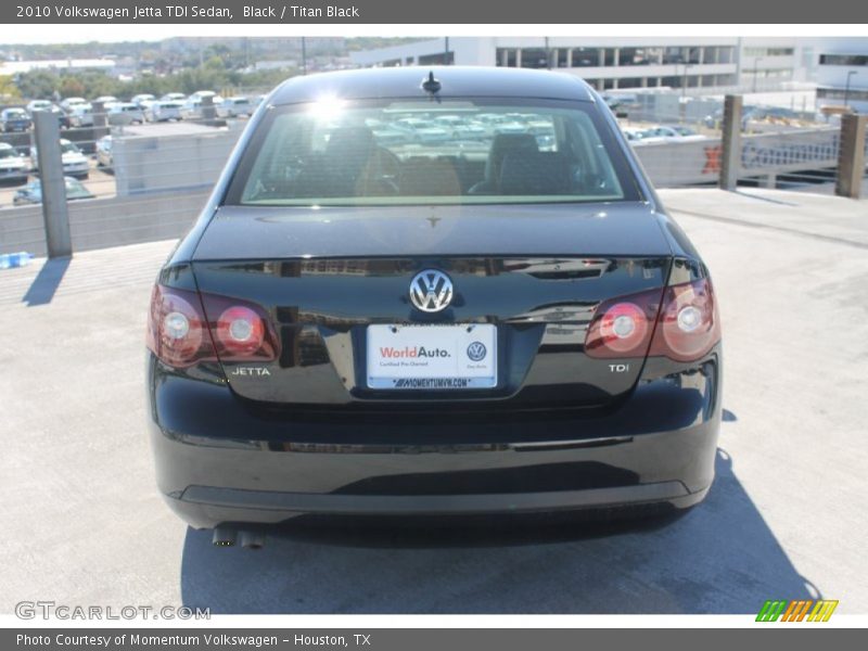 Black / Titan Black 2010 Volkswagen Jetta TDI Sedan