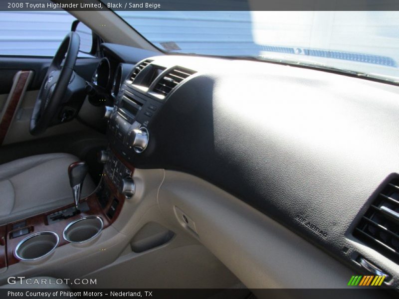 Black / Sand Beige 2008 Toyota Highlander Limited