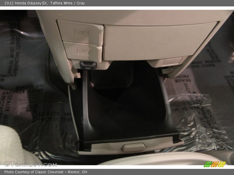 Taffeta White / Gray 2012 Honda Odyssey EX