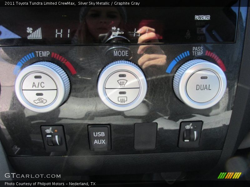 Silver Sky Metallic / Graphite Gray 2011 Toyota Tundra Limited CrewMax