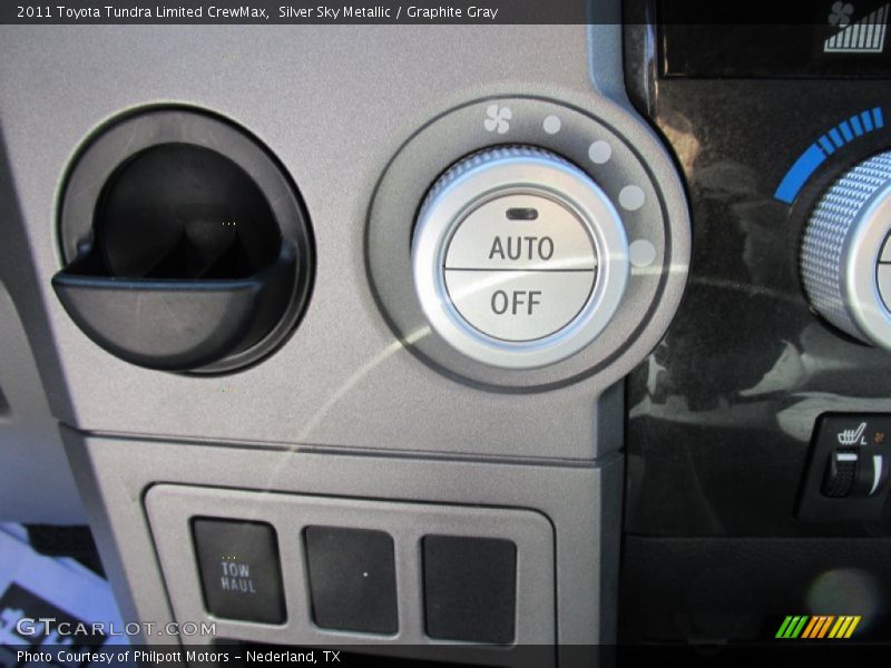 Silver Sky Metallic / Graphite Gray 2011 Toyota Tundra Limited CrewMax