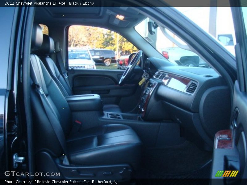 Black / Ebony 2012 Chevrolet Avalanche LT 4x4