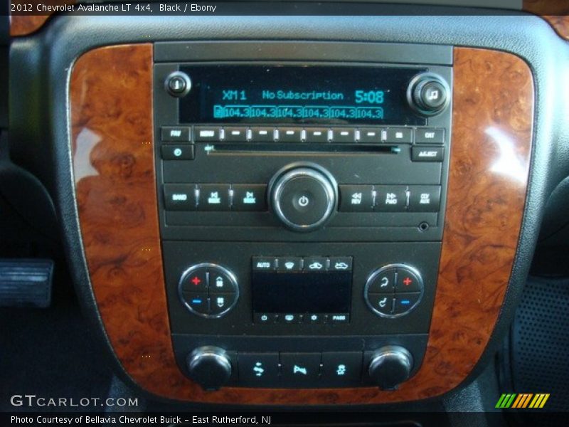Black / Ebony 2012 Chevrolet Avalanche LT 4x4