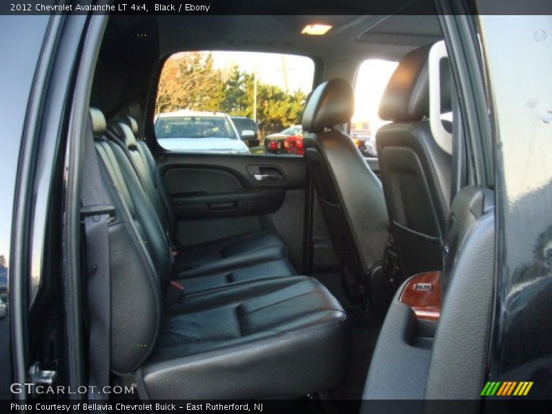 Black / Ebony 2012 Chevrolet Avalanche LT 4x4