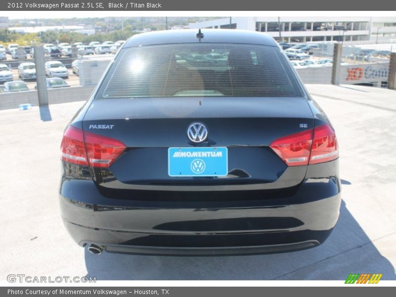 Black / Titan Black 2012 Volkswagen Passat 2.5L SE
