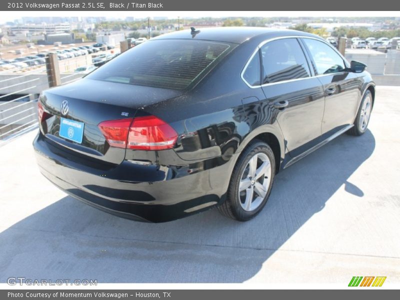 Black / Titan Black 2012 Volkswagen Passat 2.5L SE