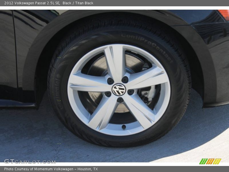 Black / Titan Black 2012 Volkswagen Passat 2.5L SE