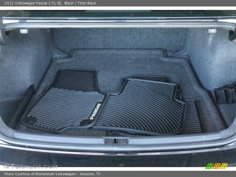 Black / Titan Black 2012 Volkswagen Passat 2.5L SE