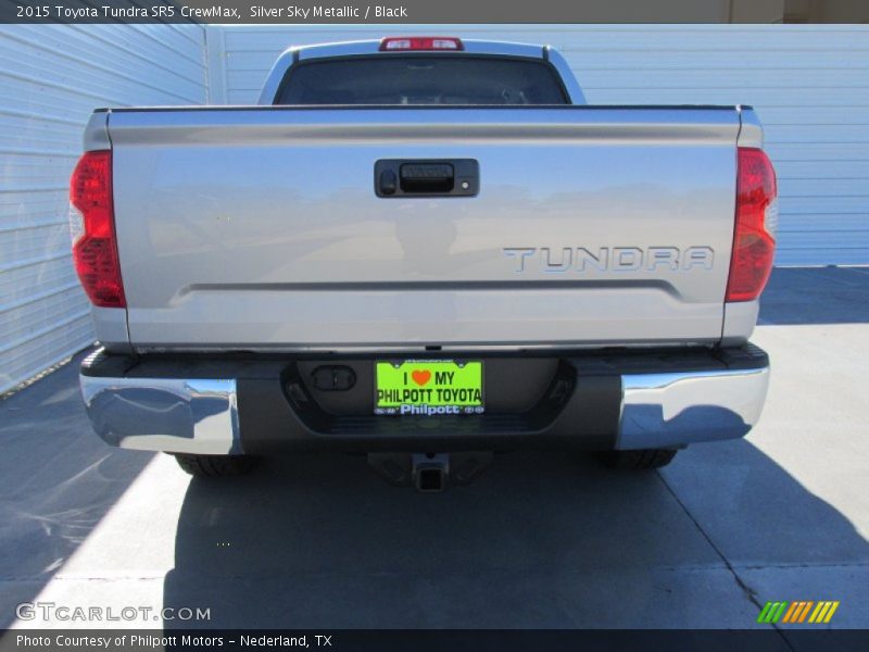 Silver Sky Metallic / Black 2015 Toyota Tundra SR5 CrewMax