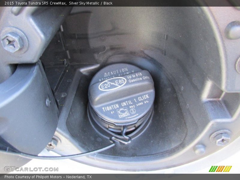 Silver Sky Metallic / Black 2015 Toyota Tundra SR5 CrewMax