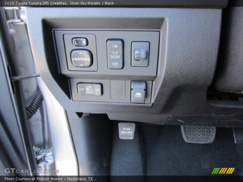 Silver Sky Metallic / Black 2015 Toyota Tundra SR5 CrewMax