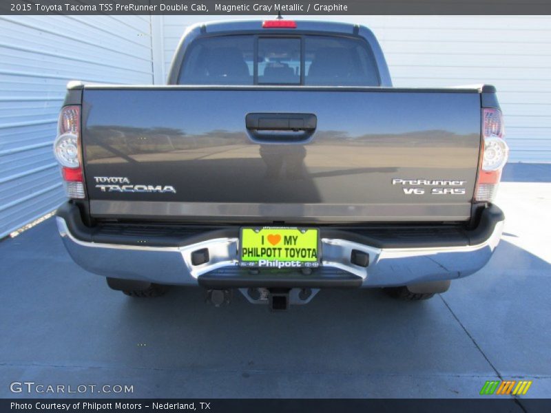 Magnetic Gray Metallic / Graphite 2015 Toyota Tacoma TSS PreRunner Double Cab