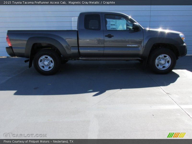 Magnetic Gray Metallic / Graphite 2015 Toyota Tacoma PreRunner Access Cab