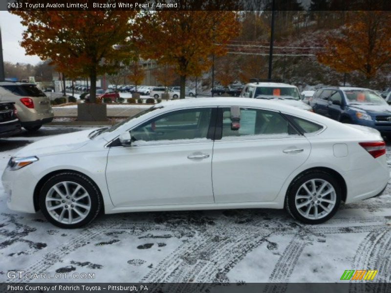 Blizzard White Pearl / Almond 2013 Toyota Avalon Limited