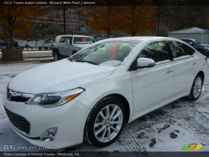 Blizzard White Pearl / Almond 2013 Toyota Avalon Limited