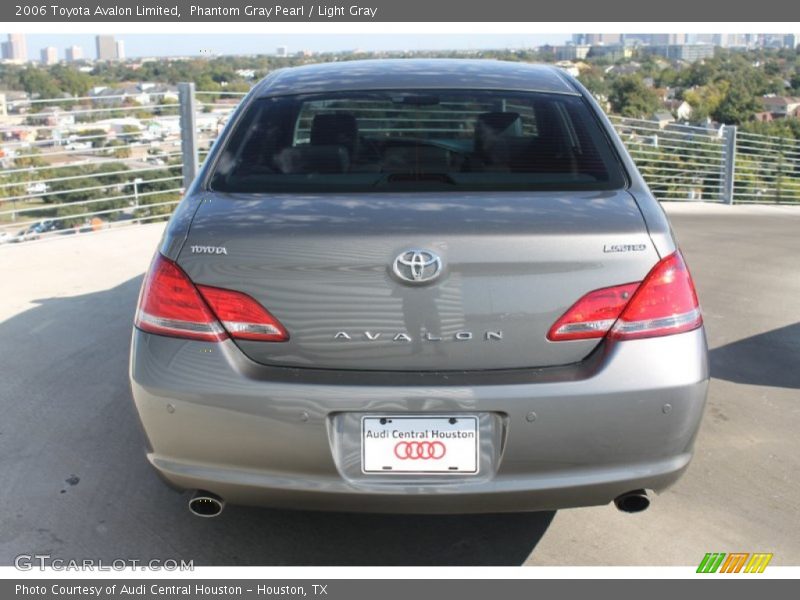 Phantom Gray Pearl / Light Gray 2006 Toyota Avalon Limited