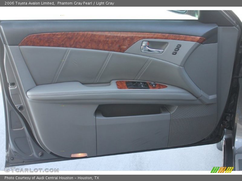 Phantom Gray Pearl / Light Gray 2006 Toyota Avalon Limited