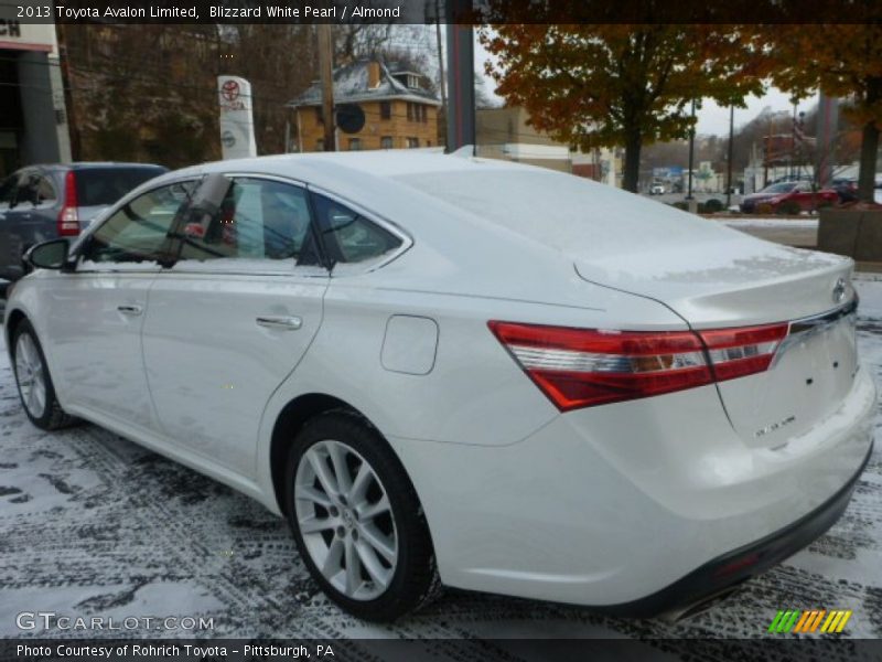 Blizzard White Pearl / Almond 2013 Toyota Avalon Limited