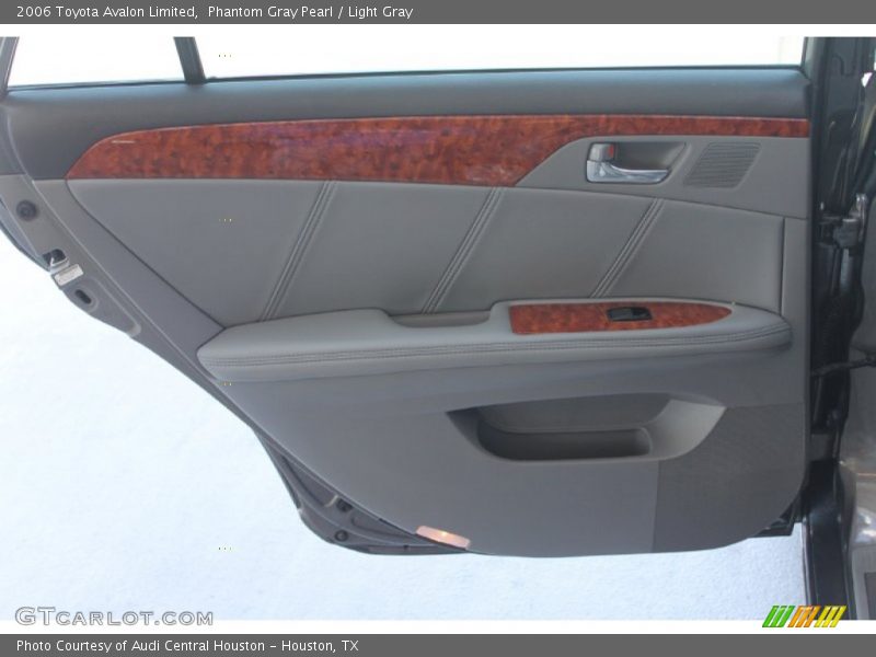 Phantom Gray Pearl / Light Gray 2006 Toyota Avalon Limited