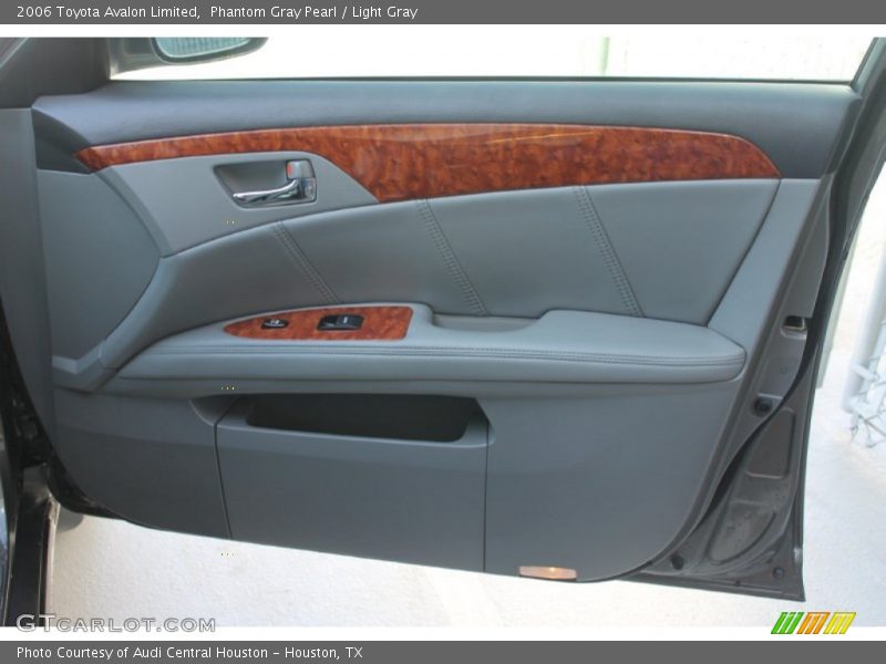 Phantom Gray Pearl / Light Gray 2006 Toyota Avalon Limited