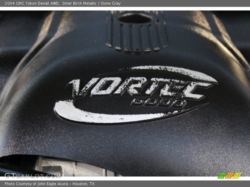 Silver Birch Metallic / Stone Gray 2004 GMC Yukon Denali AWD
