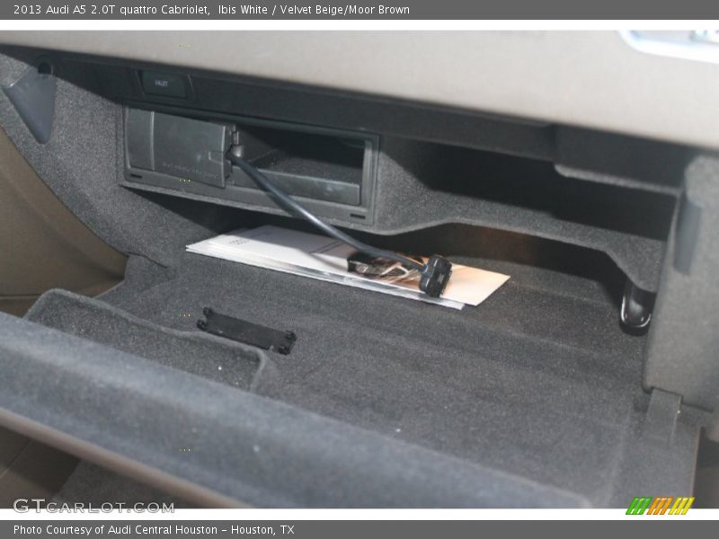 Ibis White / Velvet Beige/Moor Brown 2013 Audi A5 2.0T quattro Cabriolet
