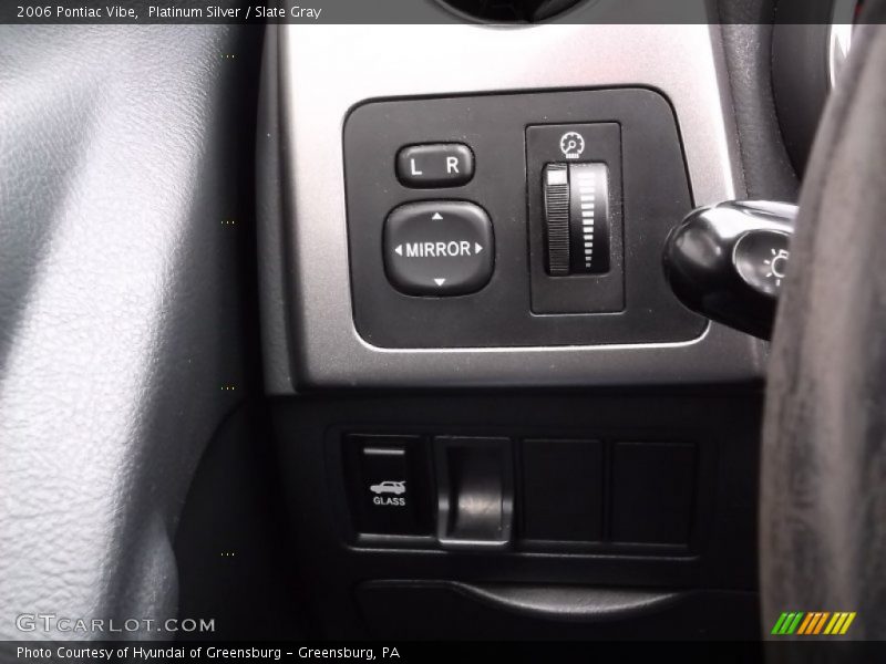 Platinum Silver / Slate Gray 2006 Pontiac Vibe