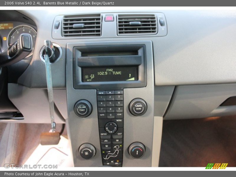 Barents Blue Metallic / Dark Beige/Quartz 2006 Volvo S40 2.4i