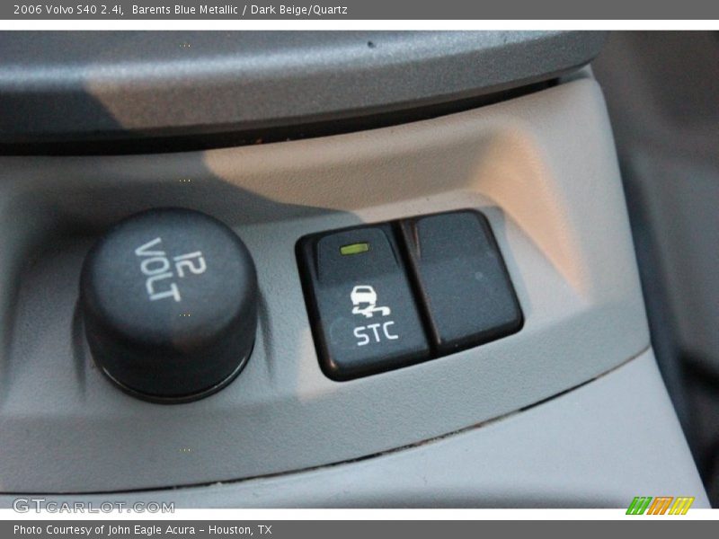 Barents Blue Metallic / Dark Beige/Quartz 2006 Volvo S40 2.4i