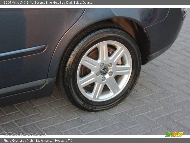 Barents Blue Metallic / Dark Beige/Quartz 2006 Volvo S40 2.4i