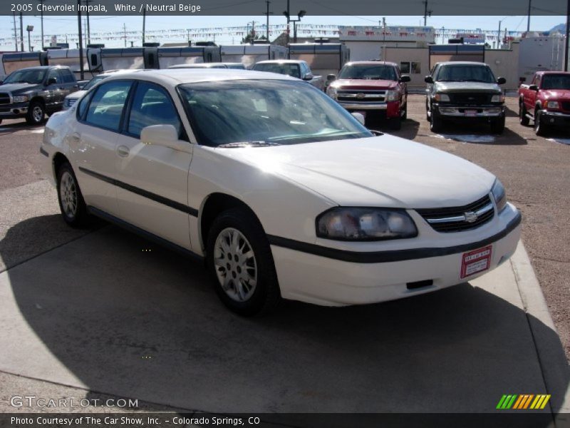 White / Neutral Beige 2005 Chevrolet Impala