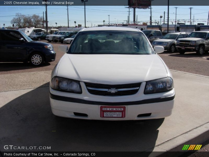 White / Neutral Beige 2005 Chevrolet Impala