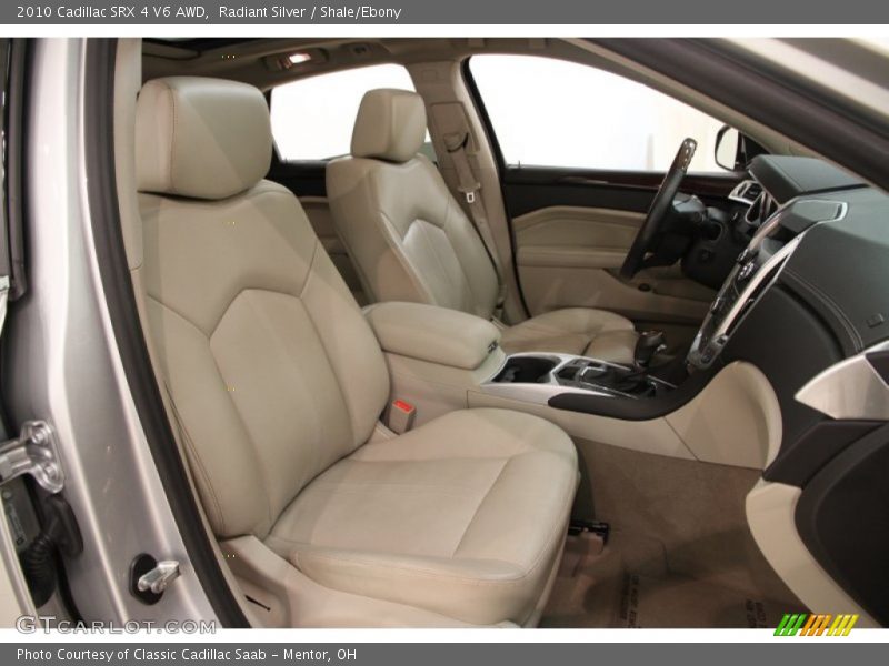 Front Seat of 2010 SRX 4 V6 AWD