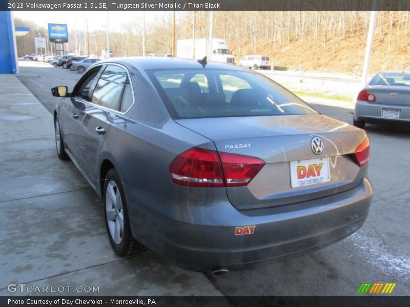 Tungsten Silver Metallic / Titan Black 2013 Volkswagen Passat 2.5L SE