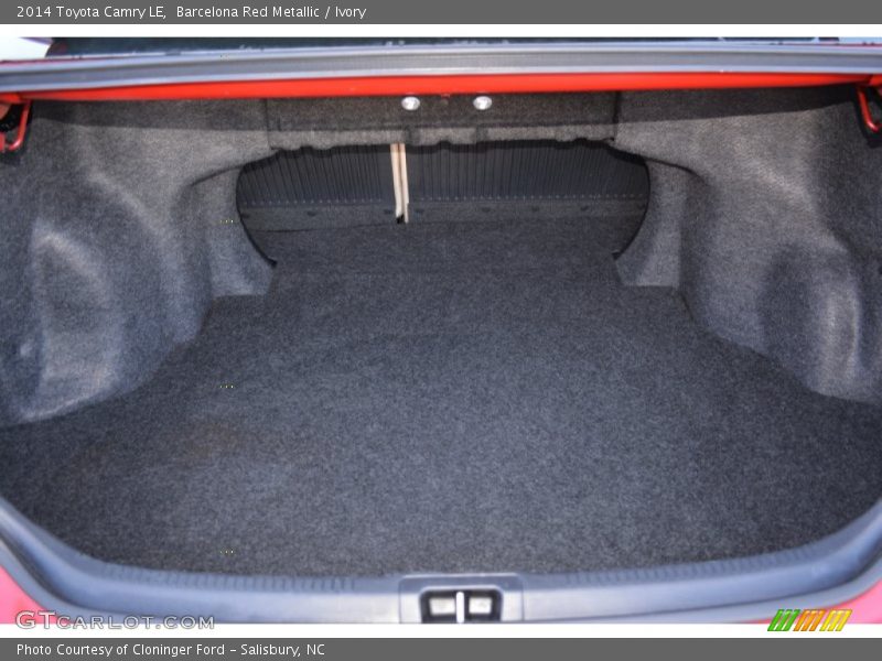 Barcelona Red Metallic / Ivory 2014 Toyota Camry LE