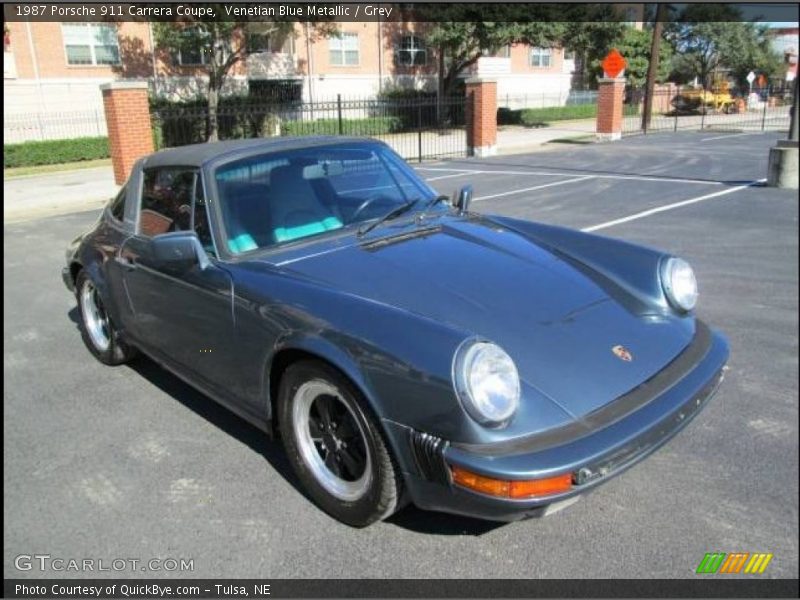 Front 3/4 View of 1987 911 Carrera Coupe