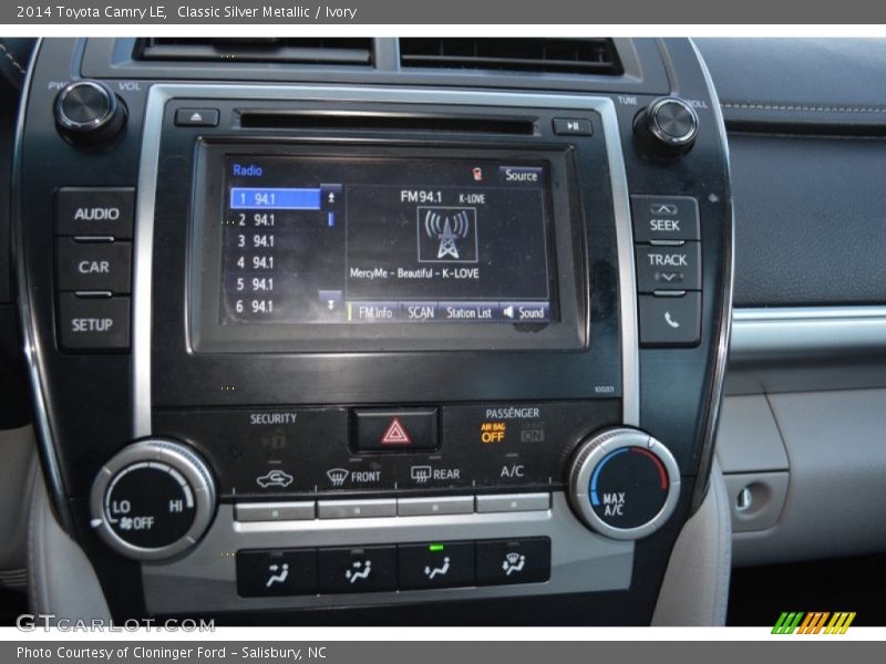 Classic Silver Metallic / Ivory 2014 Toyota Camry LE