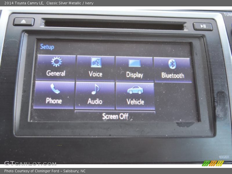 Classic Silver Metallic / Ivory 2014 Toyota Camry LE