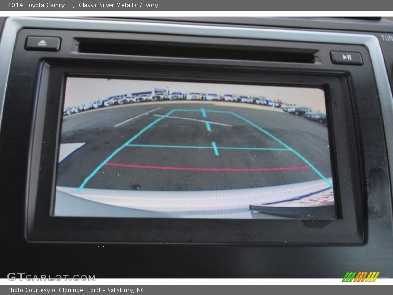 Classic Silver Metallic / Ivory 2014 Toyota Camry LE