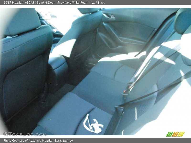 Snowflake White Pearl Mica / Black 2015 Mazda MAZDA3 i Sport 4 Door